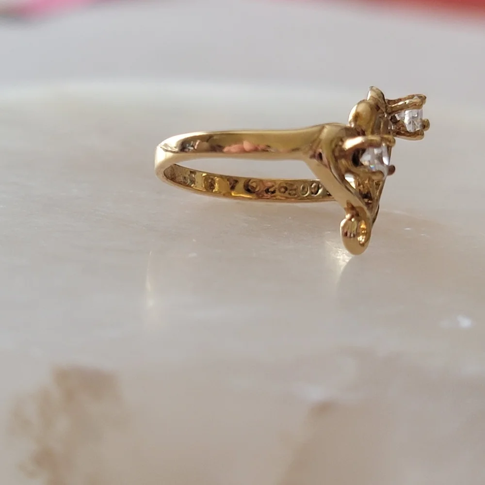 Vintage COP 92 Double Heart Ring Gold Tone Simulated Stones